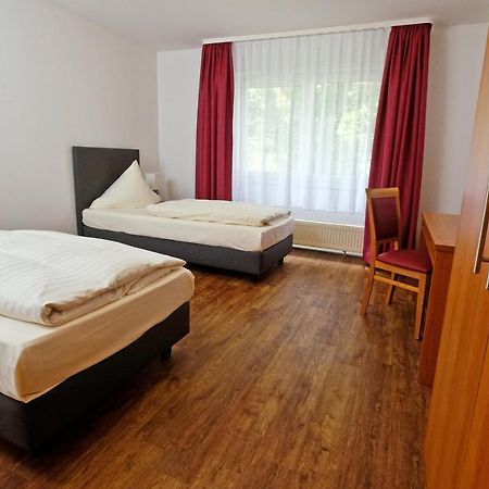 Apart Hotel Sehnde Ngoại thất bức ảnh