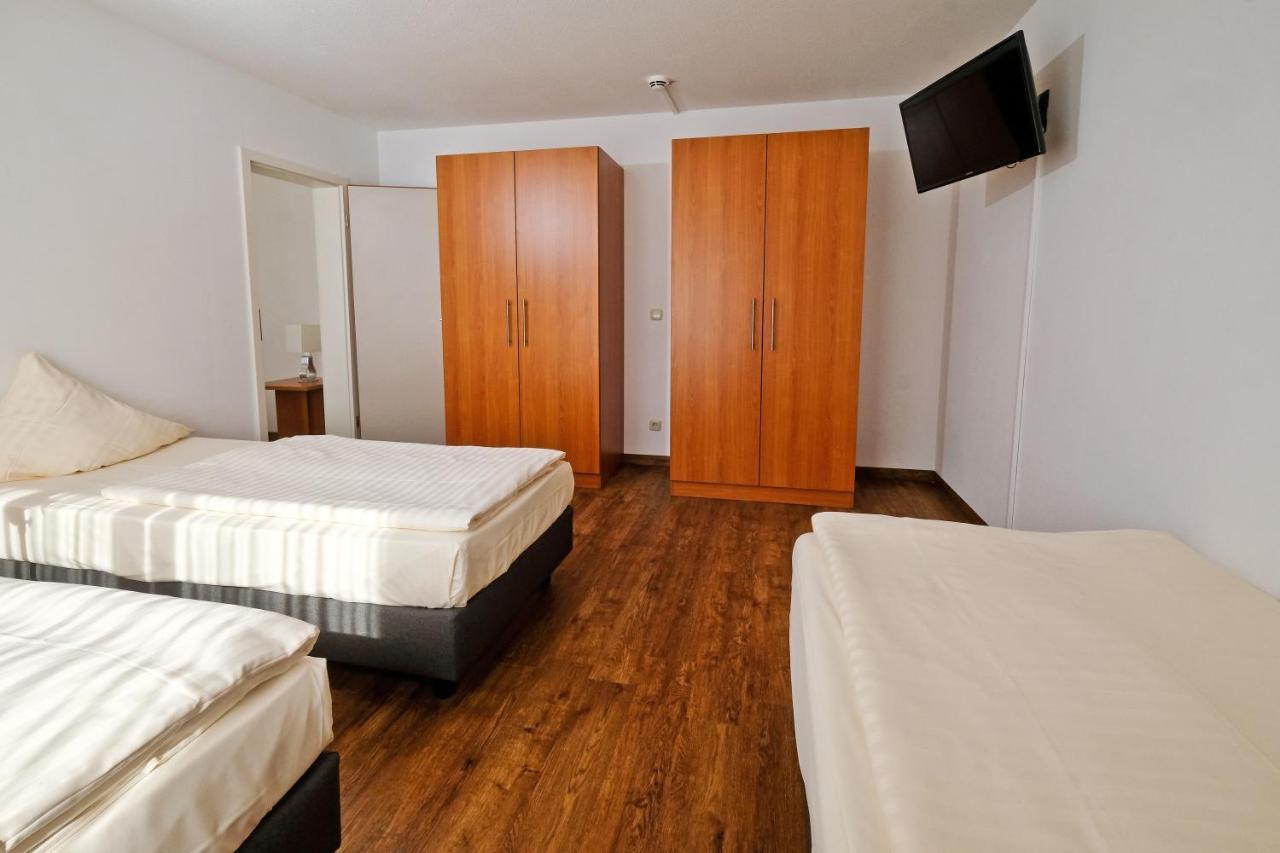 Apart Hotel Sehnde Ngoại thất bức ảnh