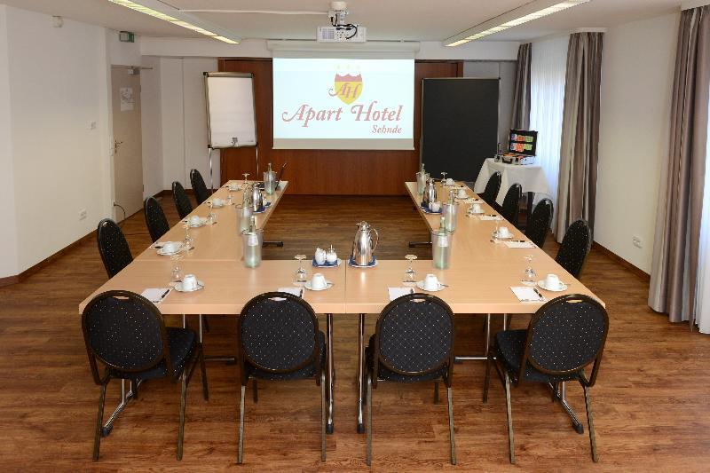 Apart Hotel Sehnde Ngoại thất bức ảnh